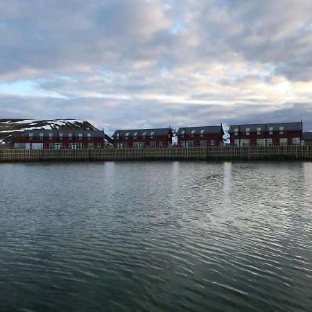 Nappstraumen Seafront Cabin Leknes Bagian luar foto