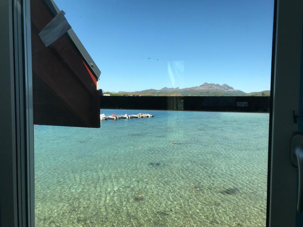 Nappstraumen Seafront Cabin Leknes Bagian luar foto