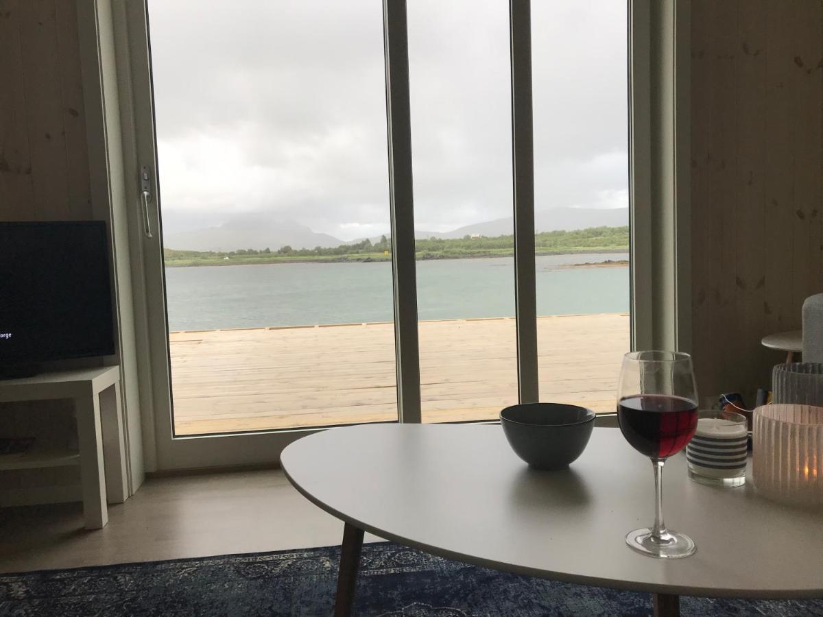 Nappstraumen Seafront Cabin Leknes Bagian luar foto