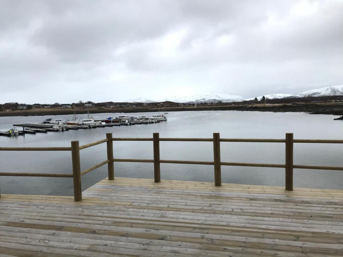 Nappstraumen Seafront Cabin Leknes Bagian luar foto